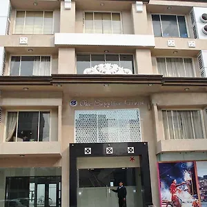 Hotel The Sapphire Grand Varanasi